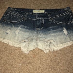 Ombré denim shorts (low-rise)
